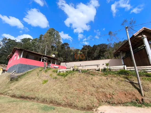 Imagem: Chácara À Venda em Delfim Moreira-Mg
