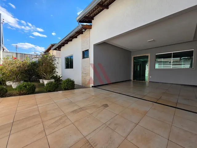 Imagem 8: Residencial Flamingo - Casa de Rua - Casa Térrea para locação sendo 3 suítes