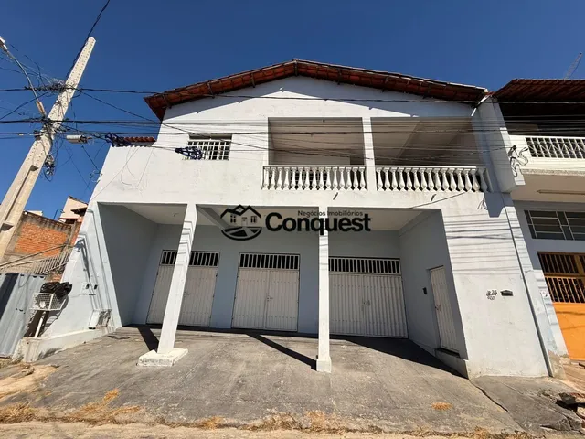 Imagem: Vende-se Excelente Casa com 4 Quartos, 1