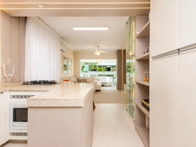 Imagem 14: Apartamento Garden para Venda em Centro com 3 Quartos, Sendo 2 Suítes, 249M²
