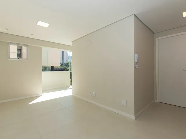 Imagem 4: Apartamento para Venda em Pinheiros com 2 Quartos, 49M²