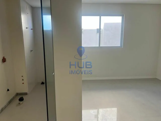 Imagem 6: Apartamento com 4 Dormitórios À Venda Sendo 4 Suítes, 230.0 M² por - R$ 4.500.000,00 - Meia Praia - Itapema/Sc