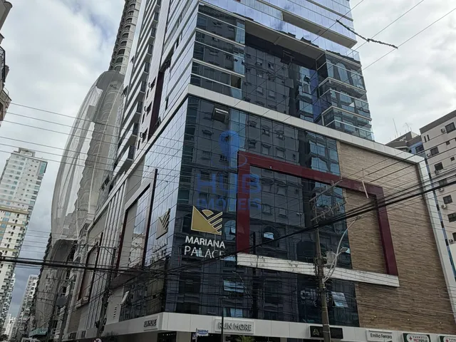 Imagem: Apartamento com 4 Dormitórios À Venda