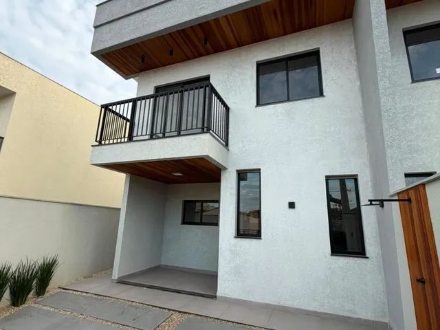 Imagem 2: Sobrado Residencial em Barra Velha - Sc, Itajuba II