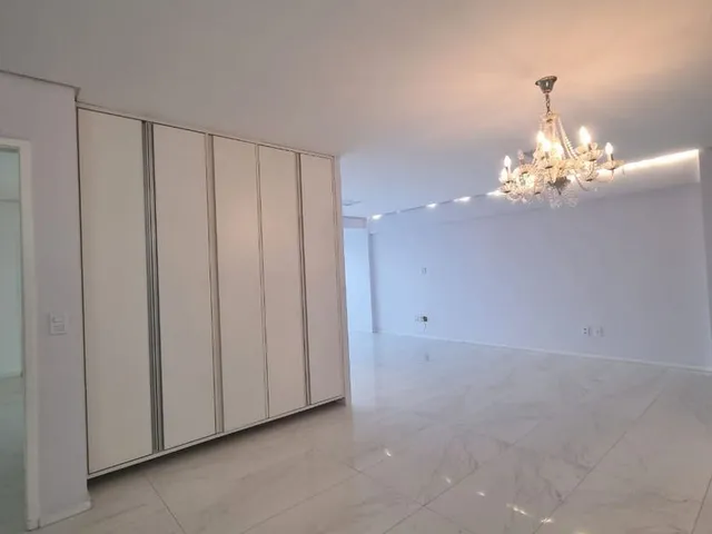 Imagem 9: Vende-Se Apto na Ponta do Farol - Cond. Palazzo Verona-3 Quartos-151M²-Vista Mar