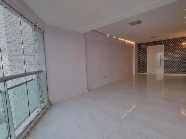Imagem 2: Vende-Se Apto na Ponta do Farol - Cond. Palazzo Verona-3 Quartos-151M²-Vista Mar