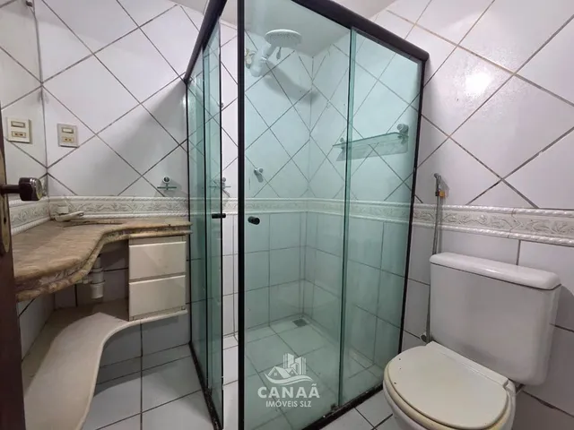 Imagem 5: Vende-Se Casa no Centro com Vaga de Garagem - 3 Quartos Sendo 3 Suítes -150M²