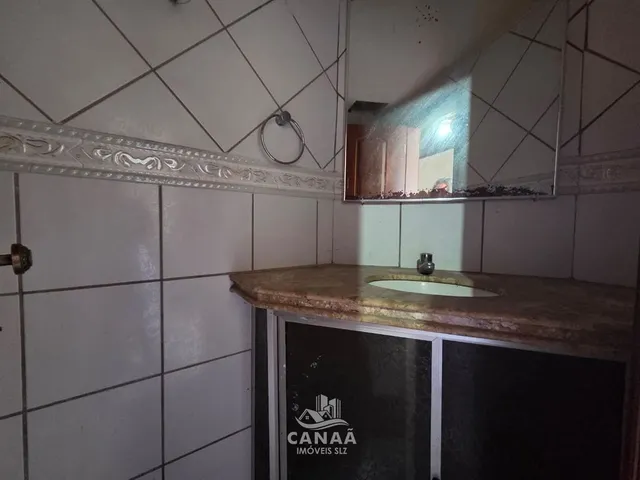 Imagem 7: Vende-Se Casa no Centro com Vaga de Garagem - 3 Quartos Sendo 3 Suítes -150M²