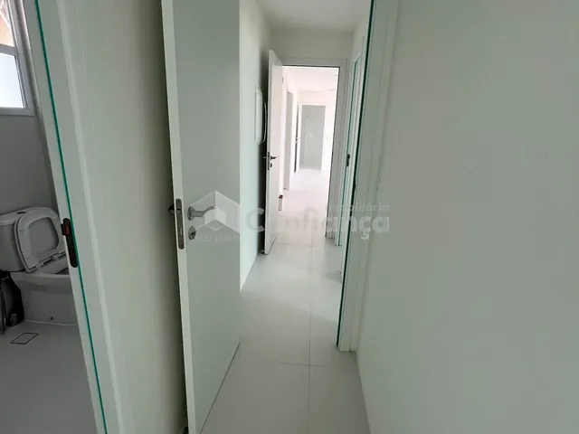 Imagem 2: Apartamento À Venda no Bairro de Fatima em Fortaleza/Ce