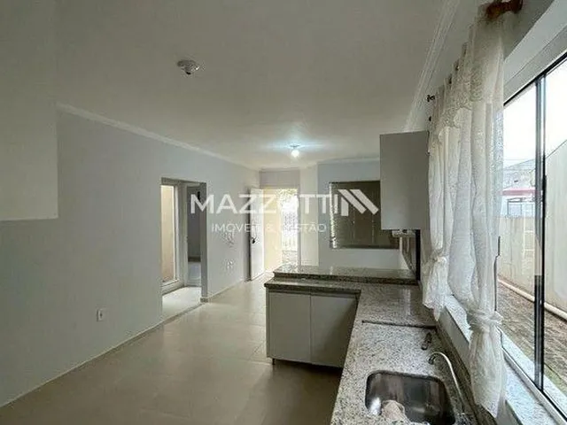 Imagem 2: Bela Casa a Venda com Amplo Espaço, Cidade Alta-Medianeira Pr
