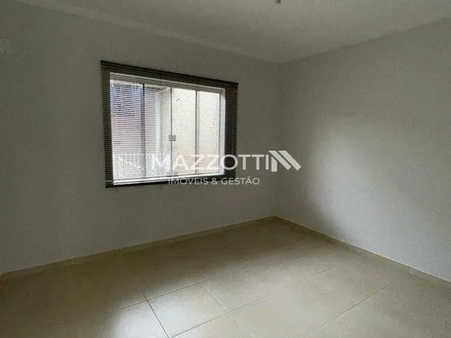 Imagem 9: Bela Casa a Venda com Amplo Espaço, Cidade Alta-Medianeira Pr