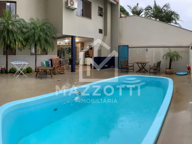 Imagem 2: Sobrado a Venda, Av Soledade em Area Comercial de Medianeira Pr