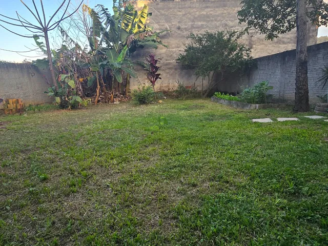 Imagem 9: Casa Individual com 3 Quartos e Amplo Quintal Conforto e Privacidade para a Sua Família!