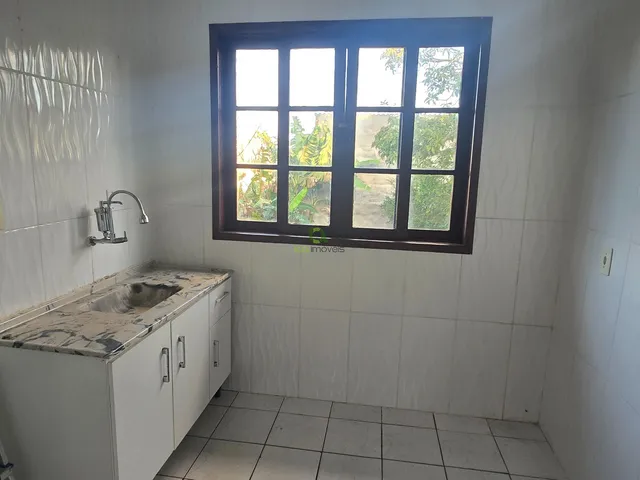 Imagem 8: Casa Individual com 3 Quartos e Amplo Quintal Conforto e Privacidade para a Sua Família!
