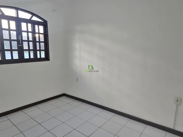 Imagem 10: Casa Individual com 3 Quartos e Amplo Quintal Conforto e Privacidade para a Sua Família!
