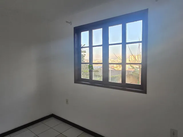 Imagem 3: Casa Individual com 3 Quartos e Amplo Quintal Conforto e Privacidade para a Sua Família!