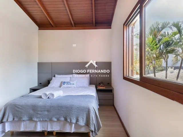 Imagem 2: Casa com Piscina e Espaço Gourmet Próxima Ao Mar