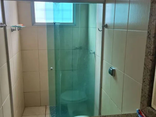Imagem 9: Casa com 2 quartos (1 suite), 2 salas; banheiro social; cozinha, 2 vagas cobertas e
