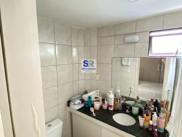 Imagem 11: Apartamento Amplo Mobiliado de 3 Quartos Sendo 2 Suítes em Setúbal