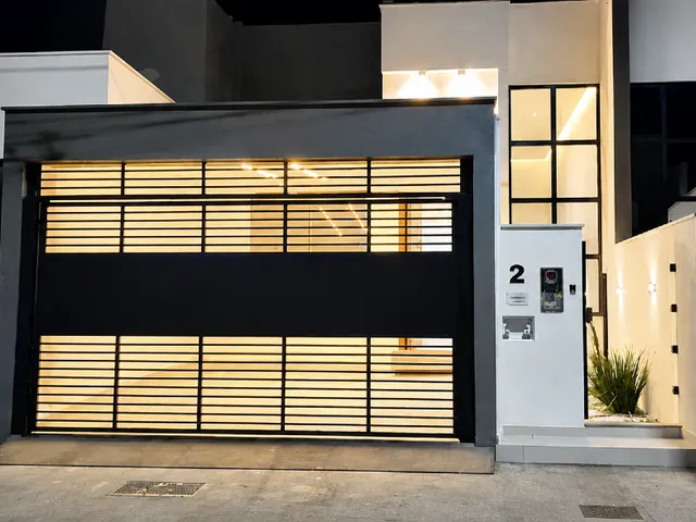 Imagem: Casa Geminada 2 quartos (1 suíte) com quintal