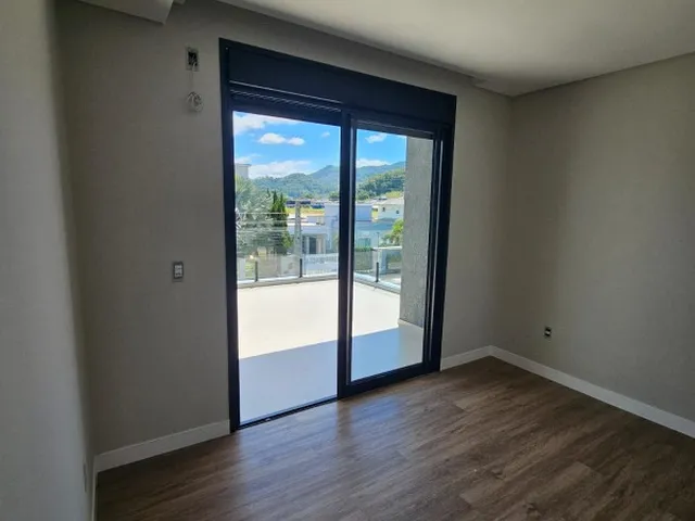Imagem 4: Casa Geminada 3 Dormitórios (1 Suíte) com Piscina na Amizade, Jaraguá do Sul