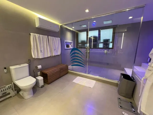Imagem 9: Apartamento 4 suítes, transformado em 3 suítes com a master ampliada, gabinete, varanda
