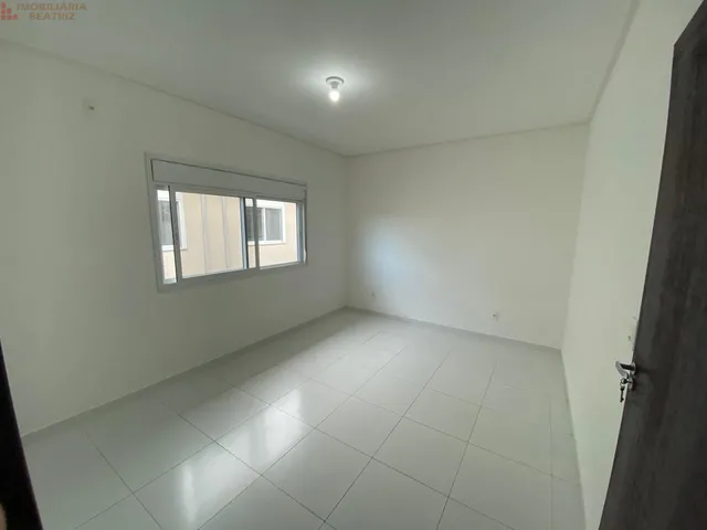 Imagem 7: Sobrado com 2 Dormitórios para Locação, Centro, Balneario Picarras - Sc