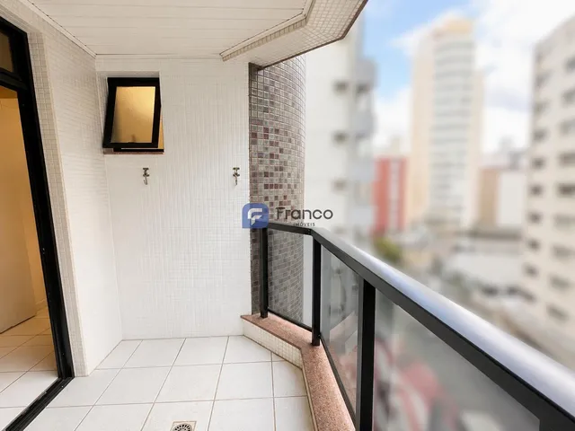 Imagem 5: Apartamento à venda no Centro de Guarapari: 2 quartos, 1 suíte, 2 varandas