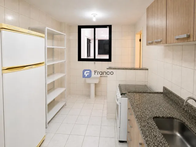 Imagem 8: Apartamento à venda no Centro de Guarapari: 2 quartos, 1 suíte, 2 varandas