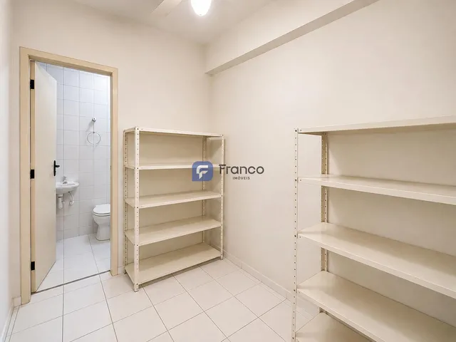 Imagem 11: Apartamento à venda no Centro de Guarapari: 2 quartos, 1 suíte, 2 varandas