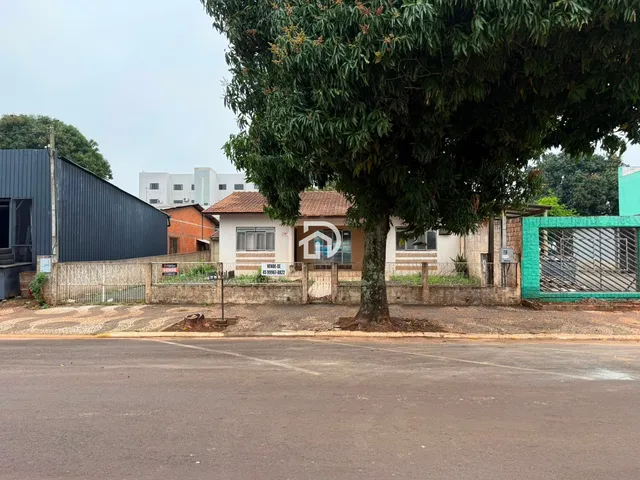 Imagem 8: Casa a Venda na Av. Brasil no Centro santa Helena-Pr