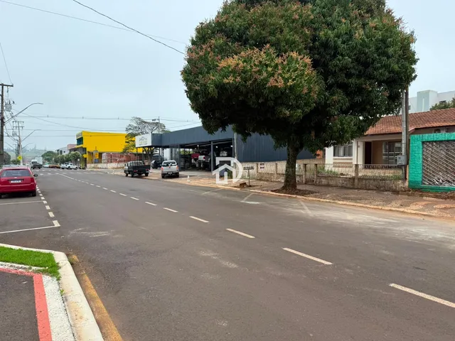 Imagem: Casa a Venda na Av. Brasil no Centro Santa