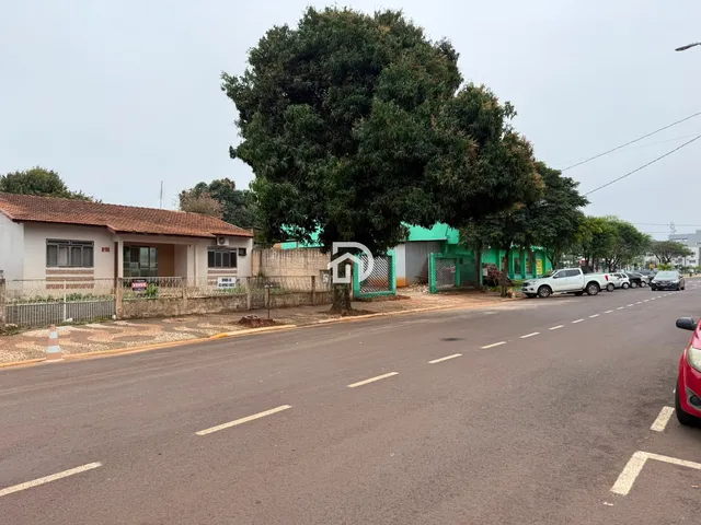 Imagem 3: Casa a Venda na Av. Brasil no Centro santa Helena-Pr