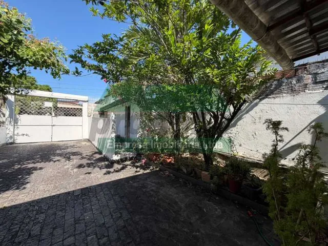 Imagem 16: Casa Térrea / Residencial / Adrianópolis
