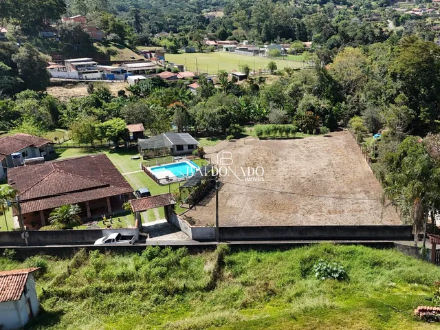 Imagem 2: Chacara a Venda em Extrema Mg 5.000 Metros Tanque Peixes Piscina 8Km Centro