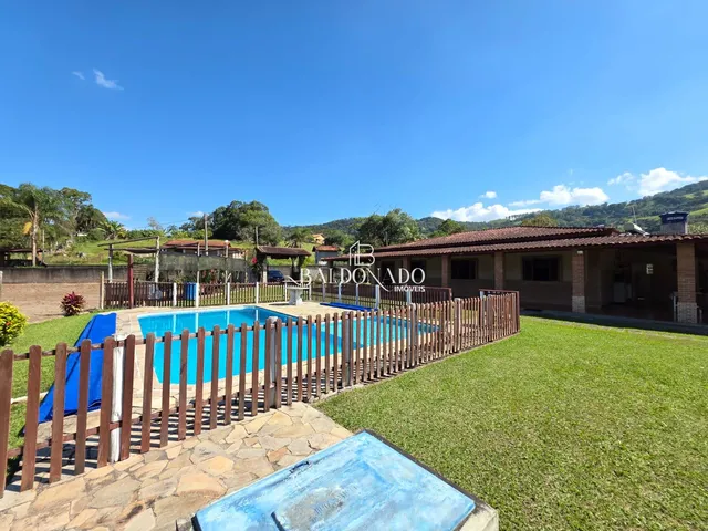 Imagem 8: Chacara a Venda em Extrema Mg 5.000 Metros Tanque Peixes Piscina 8Km Centro