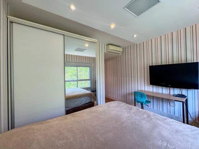 Imagem 8: Apartamento para Venda em Vila Cordeiro com 4 Quartos, Sendo 4 Suítes, 258M²