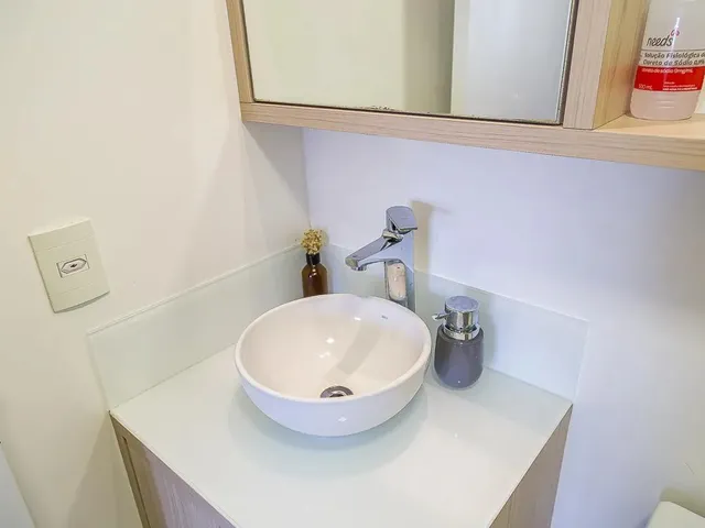 Imagem 8: Apartamento para Venda em Saúde com 2 Quartos, Sendo 1 Suíte, 53M²