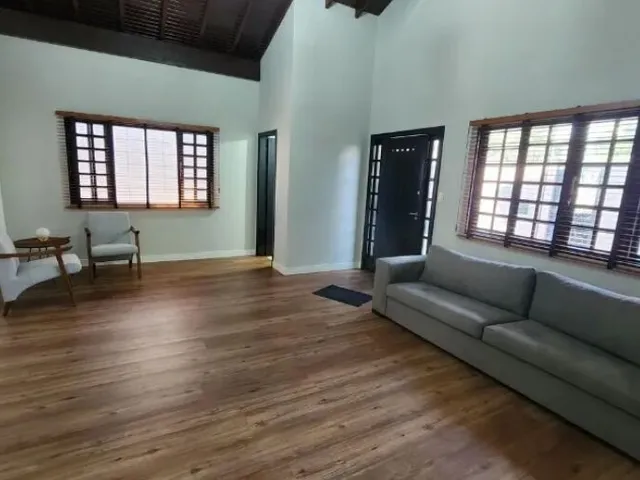 Imagem: Magnífica Casa Comercial no Bairro Goiabeiras