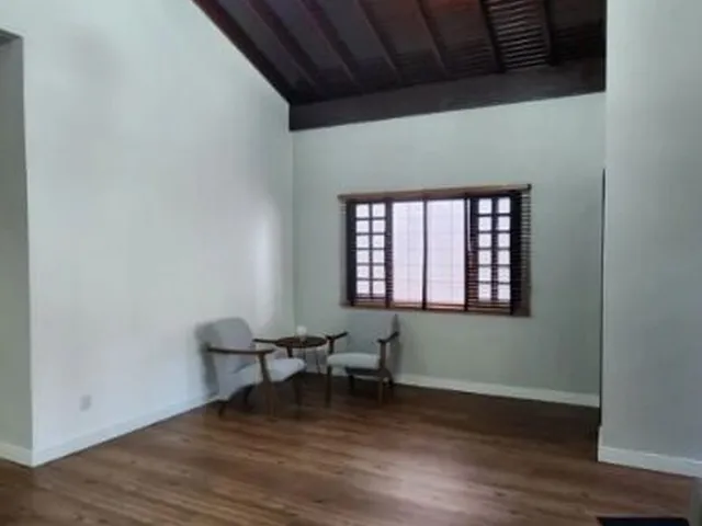 Imagem 6: Magnífica Casa Comercial no Bairro Goiabeiras - 495M² | 08 Salas Corporativas | 4 Banheiros