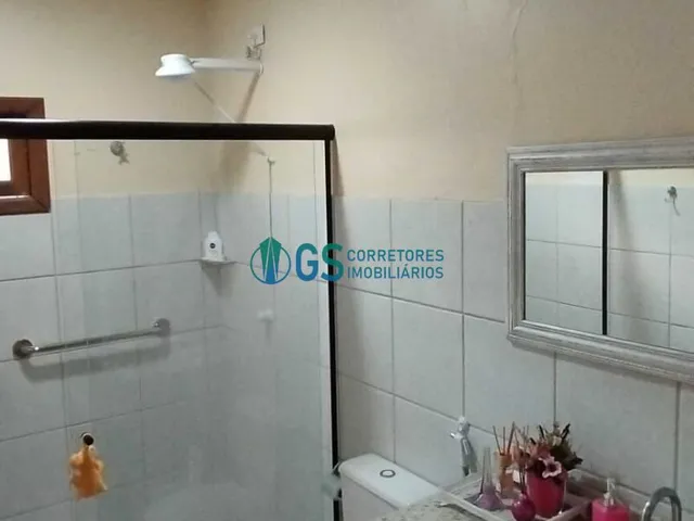 Imagem 14: Casa com Piscina e 06 Dormitórios na Praia da Pinheira