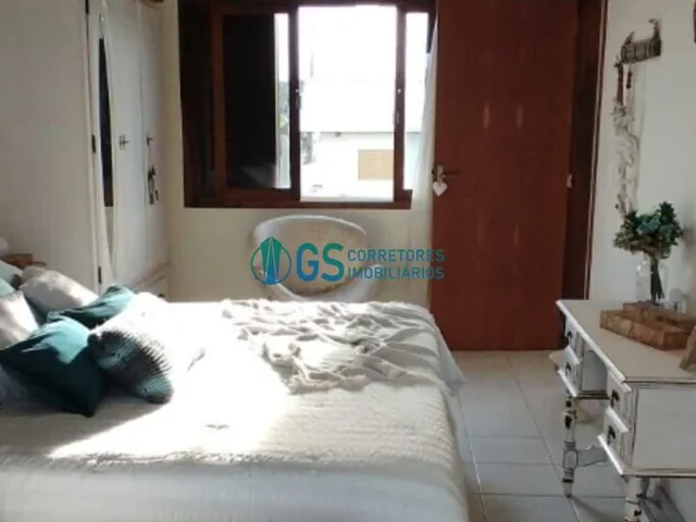 Imagem 15: Casa com Piscina e 06 Dormitórios na Praia da Pinheira