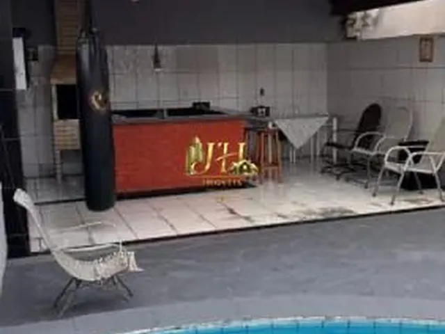 Imagem 2: Casa Ampla com Piscina | 3 Quartos (1 Suíte