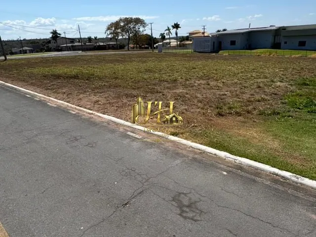 Imagem: Terreno à Venda 2.250m² de Esquina