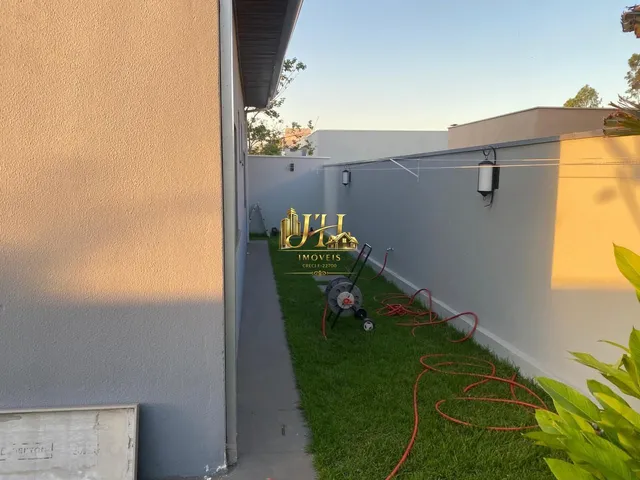 Imagem 4: Casa Térrea Alto Padrão | 3 Suítes + Piscina