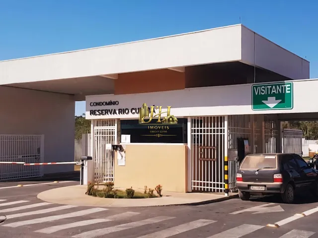 Imagem: A casa em condomínio possui 3 Dormitórios, 1 Suíte, 3