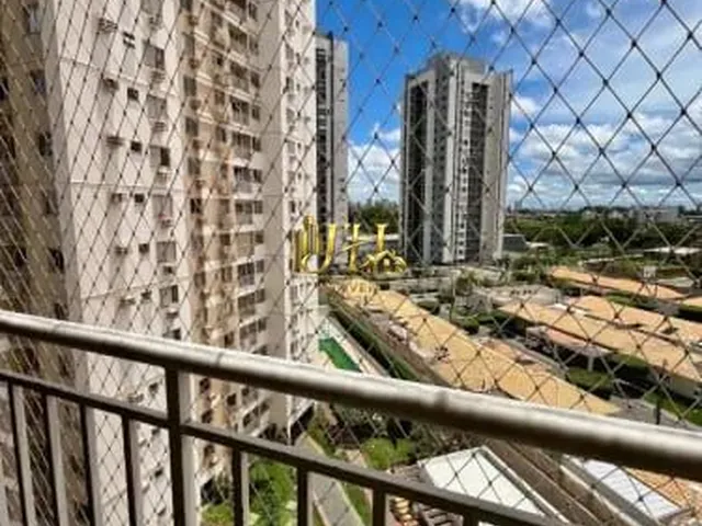 Imagem: O apartamento possui 3 Dormitórios, 1 Suíte, 2 Banheiros,