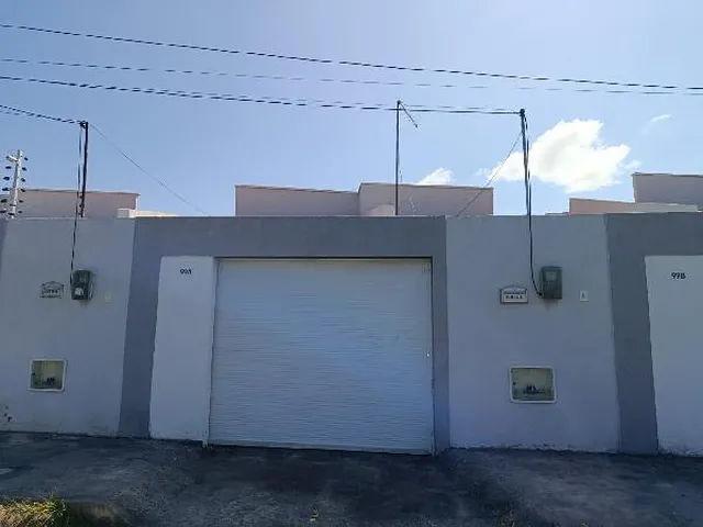 Imagem: A casa possui 2 Dormitórios, 1 Banheiro, 1 Vaga na