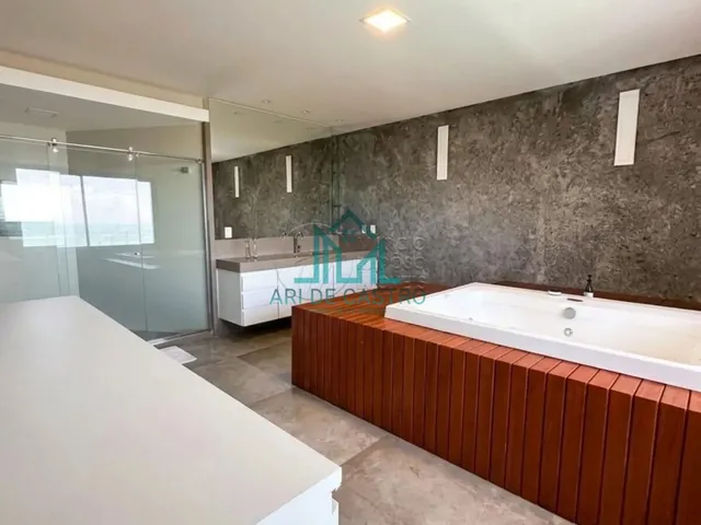 Imagem 2: Casa À Beira-Mar, 395M², 4 Quartos, Elevador À Venda em Condomínio - Praia de Garça Torta - Maceió Alagoas