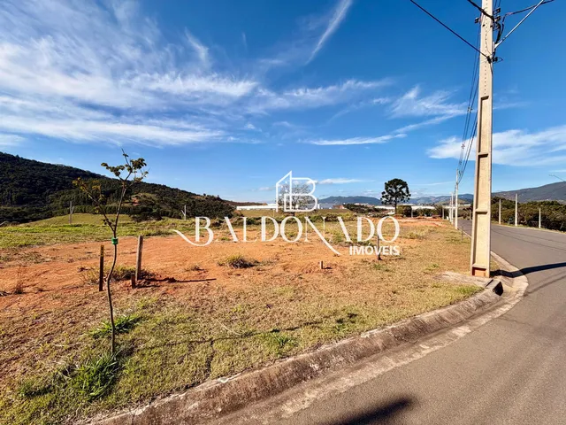Imagem: Terreno a Venda em Extrema Mg, com Área